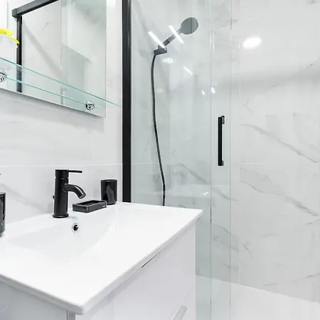 Gases 1br Penthouse Apartment Torrevieja